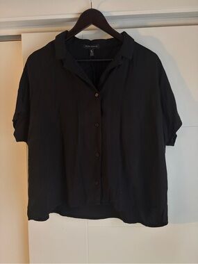 Silver Jeans Black Short-Sleeve Button Down Top